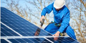 Installation Maintenance Panneaux Solaires Photovoltaïques à Charigny